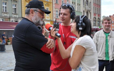 Sergiusz Najar przegrał zakład i obiegł Ratusz (Zobacz) - 10