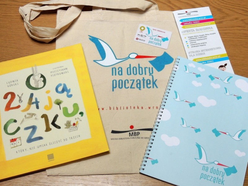 Zapisz niemowlę do biblioteki i odbierz czytelniczą wyprawkę - fot. MBP we Wrocławiu