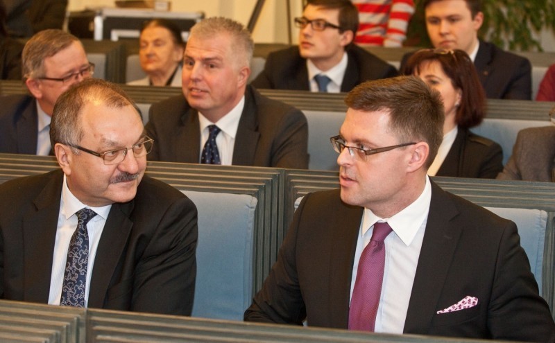 Zarząd województwa dolnośląskiego bez absolutorium? - Na pierwszym planie marszałek Cezary Przybylski i członek zarządu Jerzy Michalak