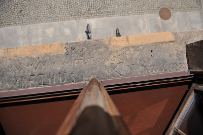 300 lat temu wandale wydrapali nazwiska, dziś to zabytek - 0