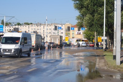 Potężna awaria wodociągowa we Wrocławiu (ZOBACZ ZDJĘCIA) - 11