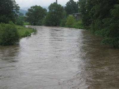 Dolny Śląsk: woda nadal groźna (Zobacz) - 13
