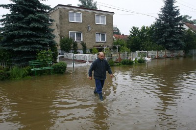 Dolny Śląsk: woda nadal groźna (Zobacz) - 24