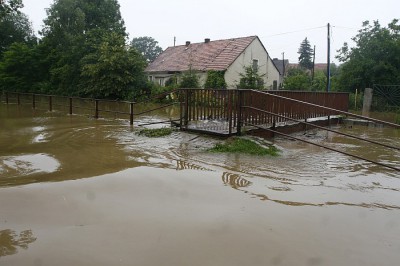 Dolny Śląsk: woda nadal groźna (Zobacz) - 31
