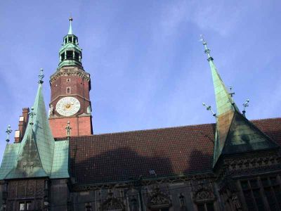 PO bije na alarm: budżet Wrocławia jest zagrożony (Posłuchaj) - (Fot. Wikipedia / Taw)