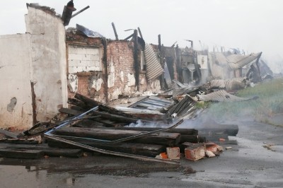 Pożar fermy: Spłonęło 40 tysięcy kurczaków (ZDJĘCIA) - 3