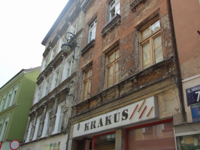 Wałbrzych remontuje kamienice. Ale czy widać efekty? (Zobacz) - 10