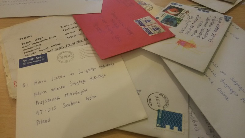 Dolnośląski Święty Mikołaj odebrał pierwsze listy - 