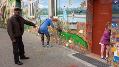 Zmienili podwórko w atrakcję turystyczną (GALERIA ZDJĘĆ) - 13