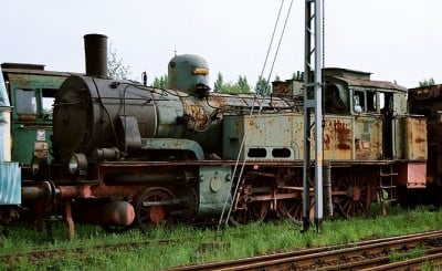 Są stalowe, ważą po kilkanaście ton i czekają na ratunek - 3