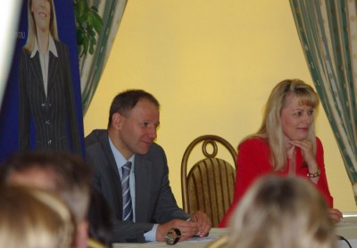 Panel odwrócony, czyli posłowie pytają publiczność odpowiada - 8