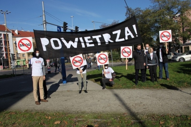 Wrocławski ratusz rusza do walki ze smogiem - Fot. Dolnośląski Alarm Smogowy