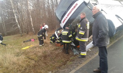 Świeradów-Zdrój: Autobus wiozący 54 Holendrów wypadł z drogi (ZDJĘCIA) - 3