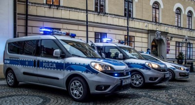Nowe radiowozy dla policjantów z Legnicy i Polkowic (FOTO) - 5