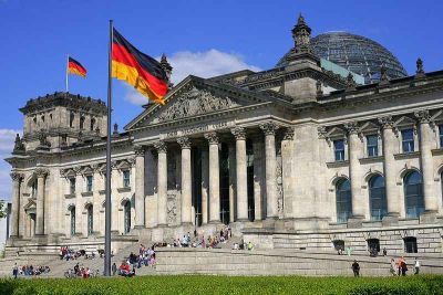 Niemcy stoją w rozkroku (Blog Eurowyborczy) - (Fot. Wikipedia / Cezary Piwowarski)