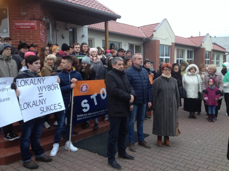 Brzeg Dolny chcę się przenieść za Odrę - fot. materiały prasowe