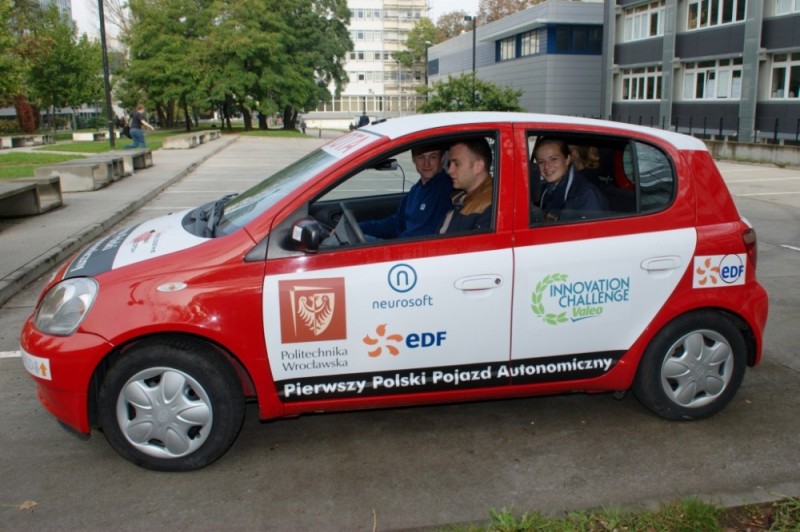 Jurek, czyli pierwszy w Polsce projekt samochodu bez kierowcy - To właśnie Jurek :)