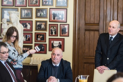 Wyjątkowa figura nareszcie w całości - 2