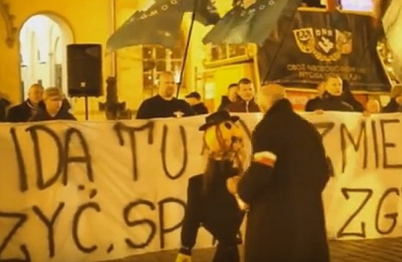 Są zarzuty ws. spalenia kukły Żyda - fot. www.prokuratura.wroclaw.pl