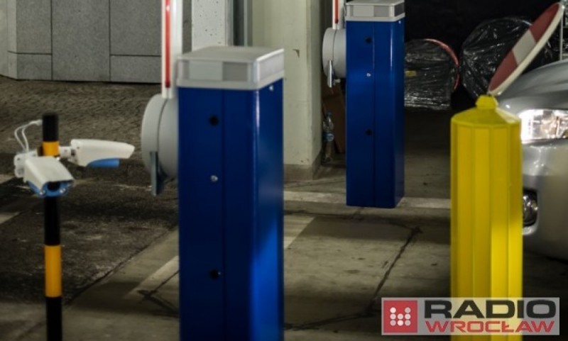 Są nowe biletomaty na parkingu pod Narodowym Forum Muzyki - fot. Andrzej Owczarek