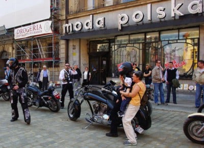 Tyle motocykli na raz we wrocławskim rynku jeszcze nie było! (Zobacz) - 11