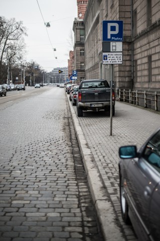 Miejsca parkingowe we Wrocławiu niezgodne z prawem? - 2