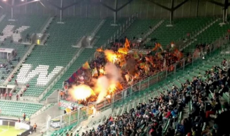 Wrocław: Stadion Miejski jednak nie będzie zamknięty dla kibiców - fot. YouTube