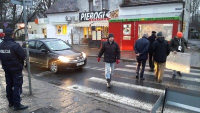 Protestujący zablokowali Krzycką - 1