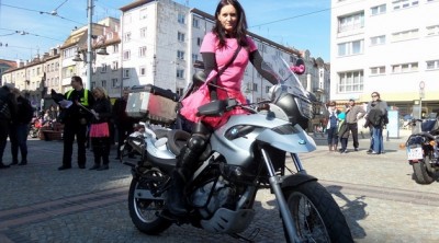 100 motocyklistek w różowych spódniczkach przejedzie przez Wrocław - 2