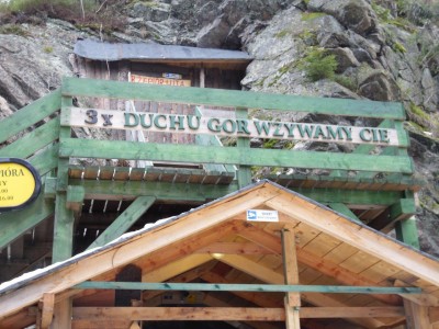 Geolodzy o ekspozycji w Kruczych Skałach: "Żenujące" [ZOBACZ] - 0