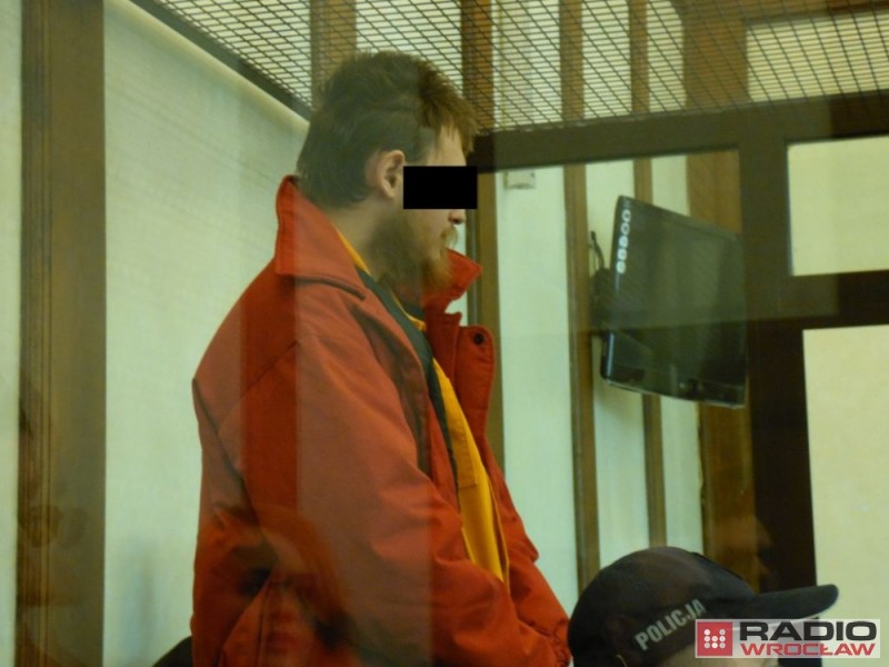 Jelenia Góra: Proces oskarżonego o zabicie siekierą niewinnego dziecka - fot. Piotr Słowiński