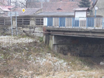 Remont mostu i poważne utrudnienia w Leśnej [ZDJĘCIA] - 1