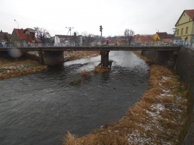 Remont mostu i poważne utrudnienia w Leśnej [ZDJĘCIA] - 4