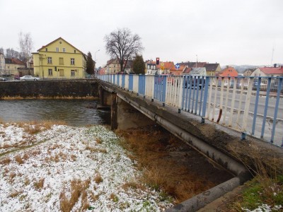 Remont mostu i poważne utrudnienia w Leśnej [ZDJĘCIA] - 6