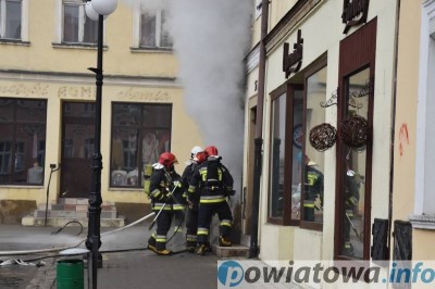 Ogień doszczętnie strawił sklep w Lubawce [ZOBACZ ZDJĘCIA] - 2