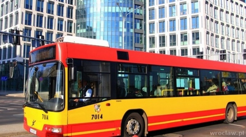 Dziś zmiana lokalizacji przystanków linii 114 i 120 - fot. wroclaw.pl