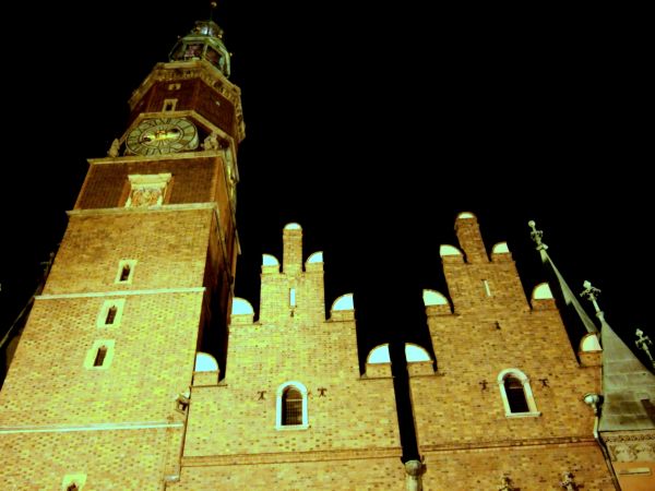 Wrocław: wracajcie, ale nie wszyscy (Posłuchaj) - Wrocławski Ratusz / Fot. Katarzyna Górowicz