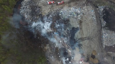 Wałbrzych: Pożar na terenie Mo-Bruku  [ZDJĘCIA i FILM Z DRONA] - 19