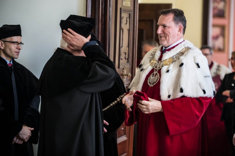 Tytuły doktora honoris causa Uniwersytetu dla dwóch prawników - fot. Andrzej Owczarek