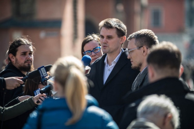 Nowoczesna we Wrocławiu i na Dolnym Śląsku rozpada się - fot. Andrzej Owczarek