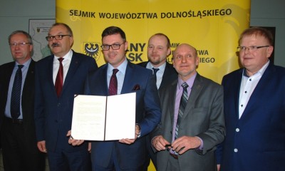Dolnośląski Klub Porozumienie - nowa siła w sejmiku województwa - 0