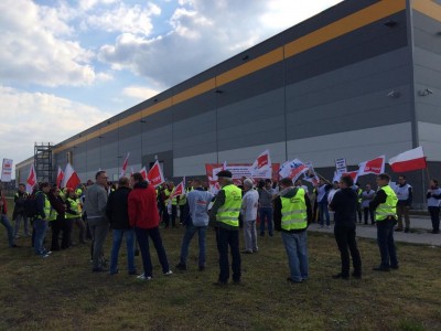 Pikieta związkowców z Amazona pod Wrocławiem - 2