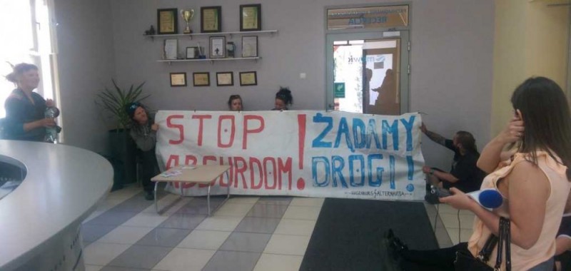 Kolejny protest Wagenburga przed MPWiK we Wrocławiu - fot. Andrzej Owczarek