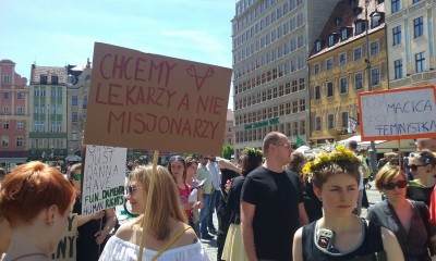  Marsz kobiet przeszedł ulicami Wrocławia - 2