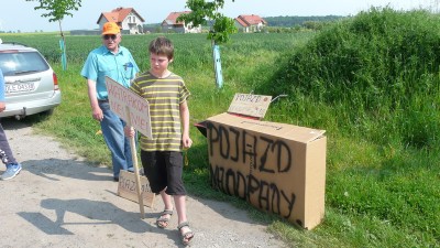 Protestowali przeciwko planom budowy spalarni odpadów przemysłowych - 0