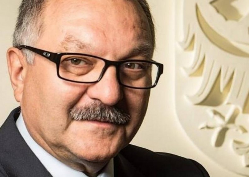 Jest wniosek o odwołanie marszałka województwa -