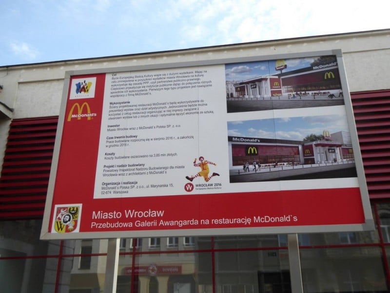 McDonald’s zamiast BWA Awangarda we Wrocławiu? Znamy autora prowokacji - 