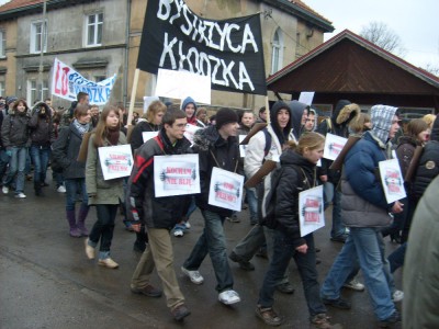 Bystrzyca Kłodzka. Marsz "Stop Przemocy" - 3