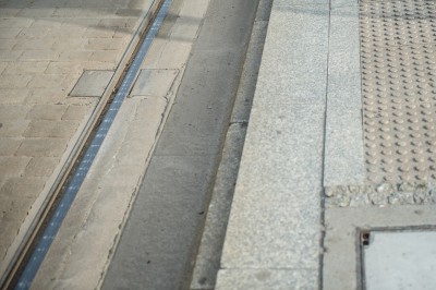 Wsiąść do tramwaju... za wysokiego - 1