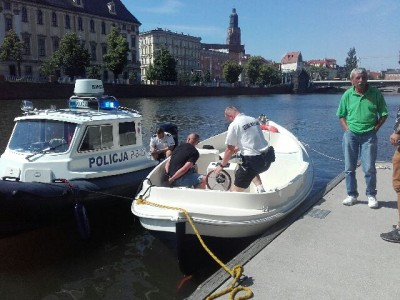 Ukradł łódź i zabierał chętnych na pokład [ZDJĘCIA] - 3